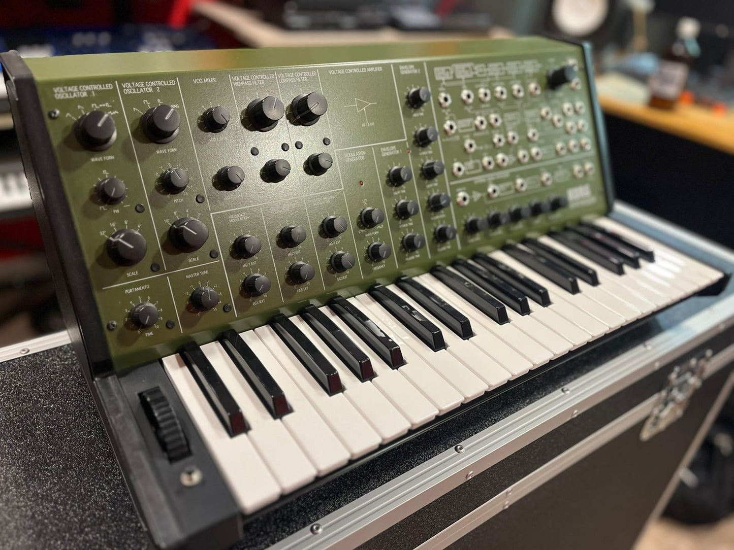 Korg MS-20 FS Green Panel Monophonic Analog Synthesizer + Dustcover