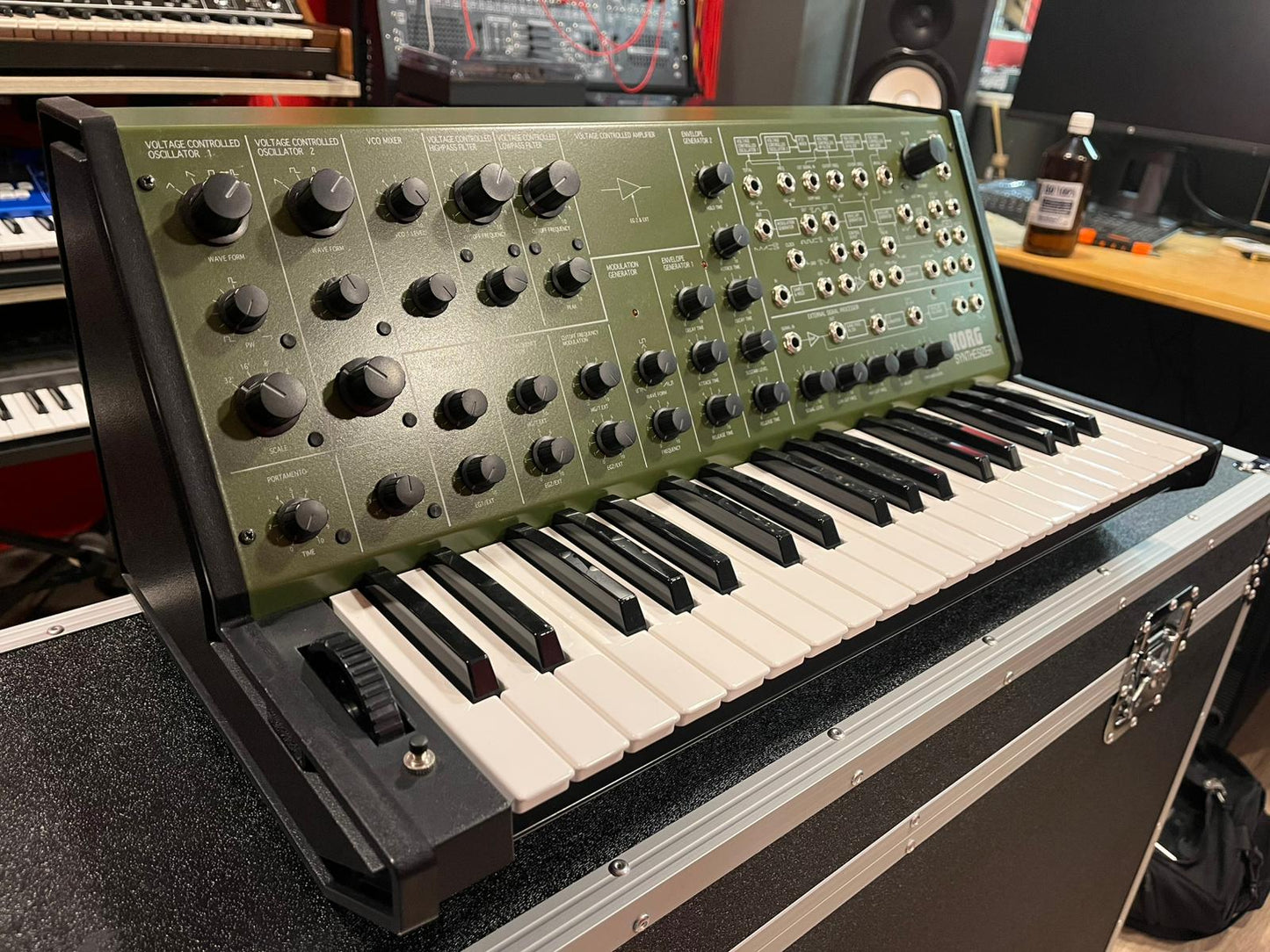 Korg MS-20 FS Green Panel Monophonic Analog Synthesizer + Dustcover